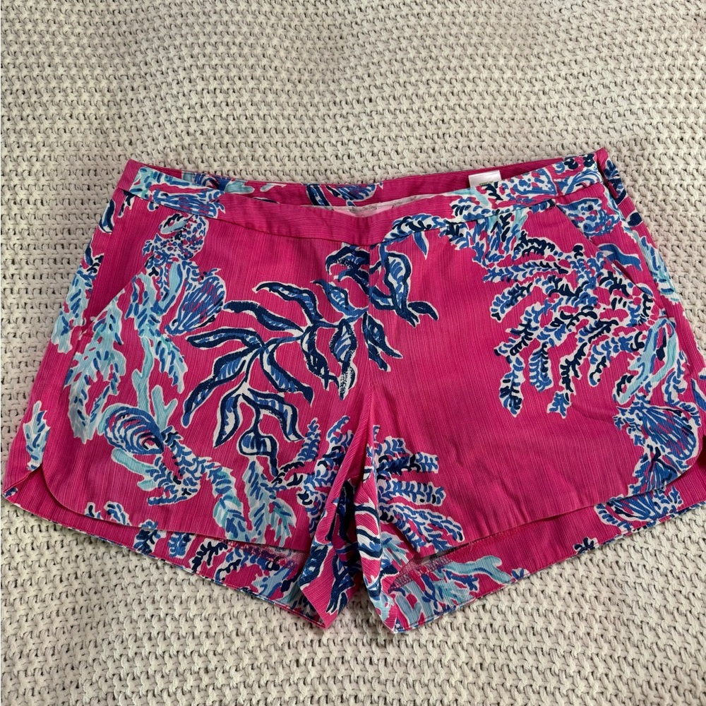 Pink Floral Print Women's Shorts